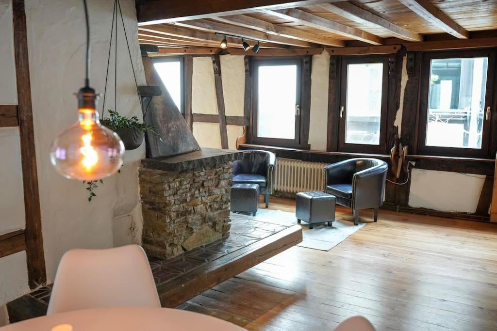 Charmante Fachwerk Wohnung Mit Terrasse In Der Altstadt Koblenz (Rhineland-Palatinate) Exterior foto